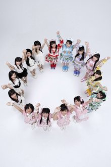 [YS Web] Vol.380 ももいろクローバー スマイレージ 東京女子流 [105P+3WP+5HQ+2SS+4Mov+1swf]Real Street Angels