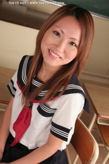 e050anna_isshiki0001.jpg