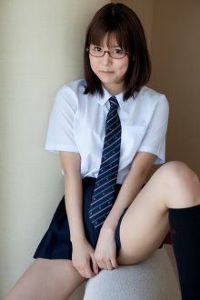 002.jpg
