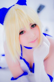 026_Saber_LilyDress_Maron_026.jpg