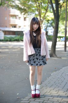 MizukiKurumi_Pset01_001.jpg MizukiKurumi_Pset01_001.jpg