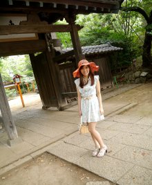 anna-hino-3.jpg