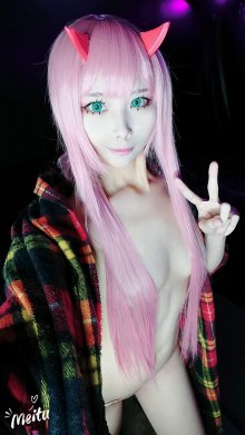 zero two (8).jpg