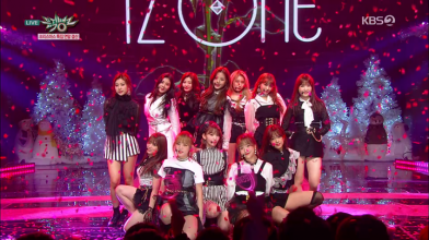 20181221.1936.1 IZ.ONE - La Vie en Rose (Music Bank 2018.12.21 HDTV) (JPOP.ru).ts.png