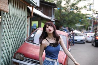Rie-Keneko_ambiguous_002.jpg