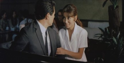 Vixen.1969.mkv_snapshot_00.12.52.jpg