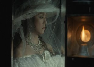 Nastasya.mkv_snapshot_00.03.55.jpg