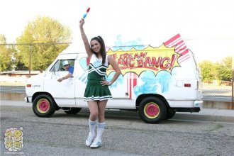 kin8tengoku-1595_poster.jpg kin8tengoku-1595_poster.jpg