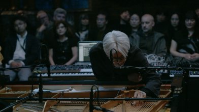Ryuichi.Sakamoto.-.async.2018.1080p.Bluray.DTS.5.1.x264-SaL.mkv_snapshot_00.23.09.jpg