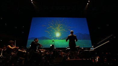 Joe Hisaishi in Budokan - Studio Ghibli 25 Years Concert [1080p,10bit].mkv_snapshot_01.17.11.jpg
