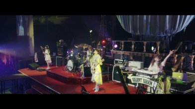 SILENT SIREN LIVE TOUR 2017-1.jpg