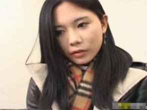 aiko ナンパした素人妻に謝礼金と引き換えに顔射.jpeg