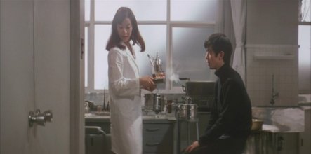 Take.Care.Red.Riding.Hood.mkv_snapshot_00.23.35.jpg