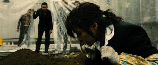 Yakuza Apocalypse.mkv_snapshot_01.20.53.jpg