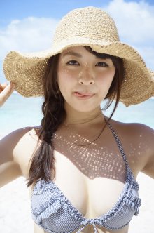 yanagi_yurina_ex32.jpg