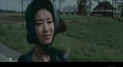 Four Sisters.mkv_snapshot_00.45.37.jpg