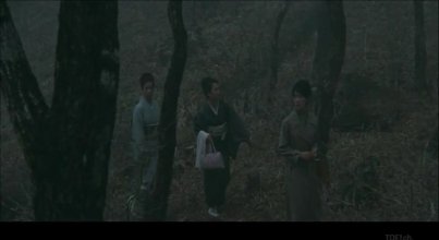 Four Sisters.mkv_snapshot_01.38.51.jpg