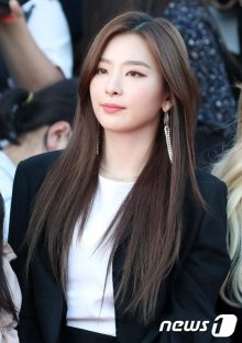 seulgi.jpg