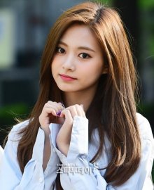 TWICE-Tzuyu.jpg