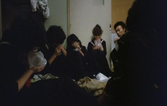 Blow the Night.mkv_snapshot_00.21.55.jpg