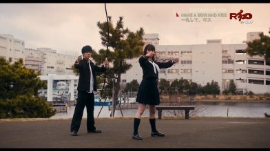 Make a Bow and Kiss.mkv_snapshot_01.03.46.jpg