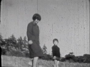 OBAYASHI - 1960 - Dandanko.avi_snapshot_07.56_[2020.04.12_16.33.42].jpg