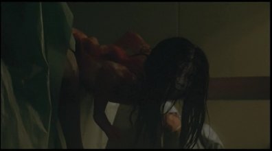 Ju-On.The.Grudge.2.mkv_snapshot_01.23.36_[2020.04.30_16.03.10].jpg