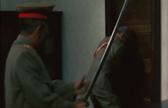 The Revolt.mkv_snapshot_01.15.04_[2020.04.27_21.00.43].jpg