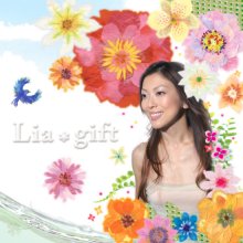 20200728.2357.17 Lia Gift (2005) cover.jpg