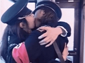 ezgif-6-d4ae38441467.gif