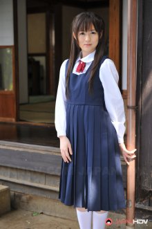 japanhdv_Homeless_Teen_Ai_Uehara_scene1_gravure_003.jpg