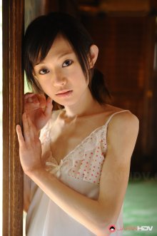 japanhdv_Homeless_Teen_Aoba_Itou_scene2_gravure_047.jpg