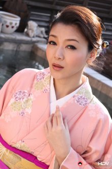 japanhdv_Hot_Spring_Vacation_Minako_Uchida_scene1_gravure_009.jpg