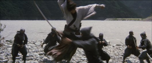 Shadow-Hun-ters-2.mkv_snapshot_01.21.33_[2021.04.23_07.54.24].jpg