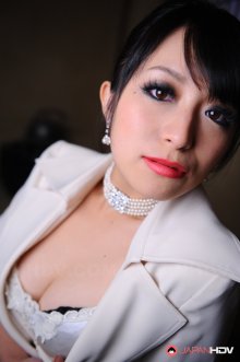 japanhdv_New_Office_Lady_Nana_Kunimi_scene2_gravure_015.jpg