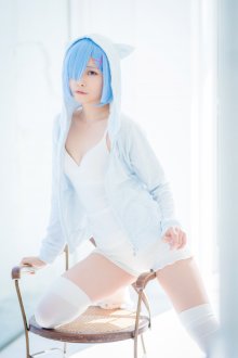 214_s2_Neko_hoodie_22.jpg 214_s2_Neko_hoodie_22.jpg