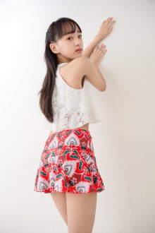 fre_yuna-s_01_040.jpg