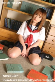 e010_momo_aizawa0088.jpg