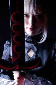 74_saber_Alter_33.jpg
