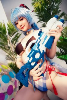 16_Ganyu_Bikini_15.jpg