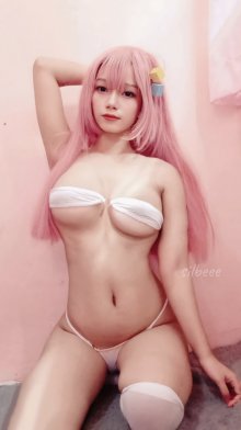 03_Vina_Silbee_Bocchi_3.jpg