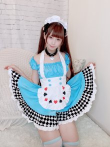 07_Alice_7.jpg