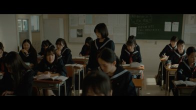 The Para-des.mkv_snapshot_01.08.20_[2024.03.13_20.03.49].jpg