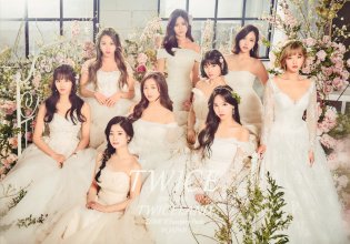 TWICE 2ND TOUR Photobook - Page 01 (Front Cover).jpg