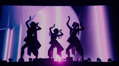 20241118.1946.2 Perfume Nebula Romance part 1 (2024) (Blu-Ray) (JPOP.ru) scr 01.png