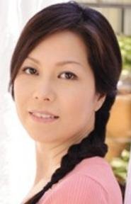 Erika Likura [MDYD-556].jpg