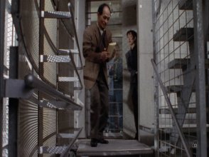 The Kin - City.mkv_snapshot_00.14.15_[2025.08.01_17.21.04].jpg