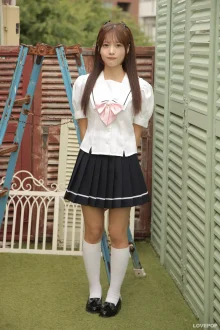 007_001.webp