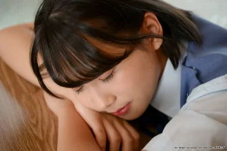 003_001.webp