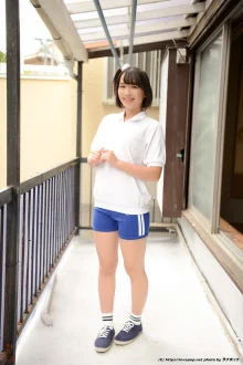 04_001.webp